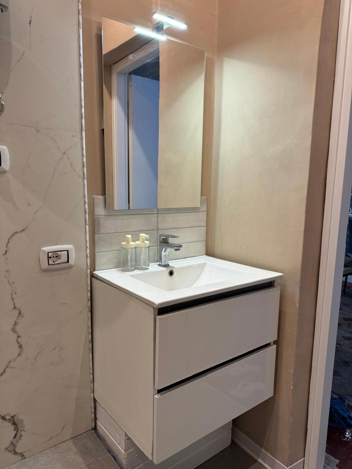 Verdi Apartments Катания Экстерьер фото